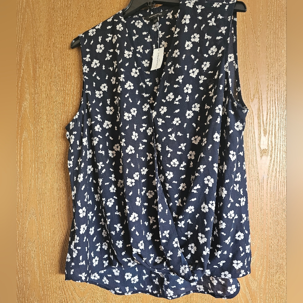Banana Republic Shell Top